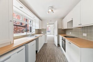Kitchen- click for photo gallery
